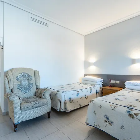 Pyr Partial Seaview *